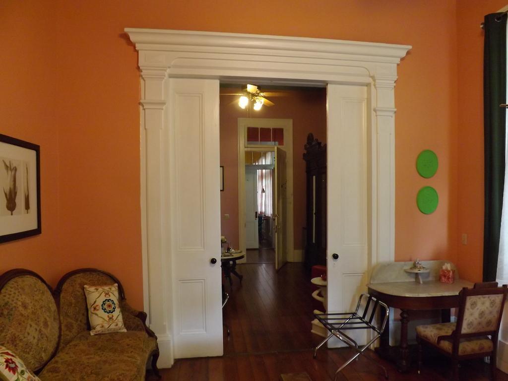 La Belle Esplanade Bed & Breakfast New Orleans Room photo